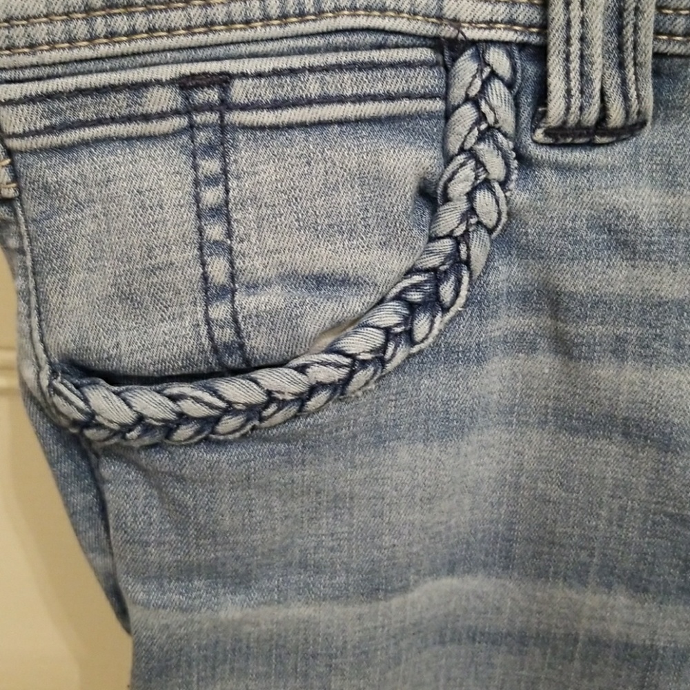 Jeans - Picture 2 of 3